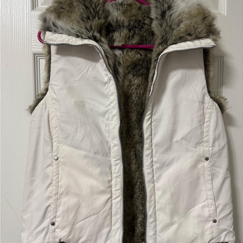 Weatherproof garment company reversible vest